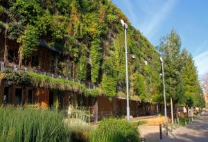 Възможно ли е екологично и достъпно строителство на сгради? 
