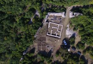 Започнаха разкопките в средновековния град и епископски център Лютица 