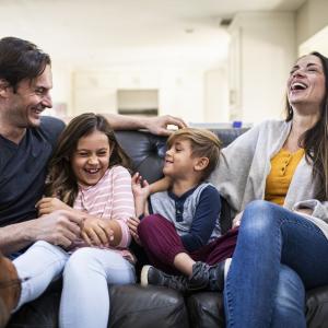 6 белега на щастливите семейства 
